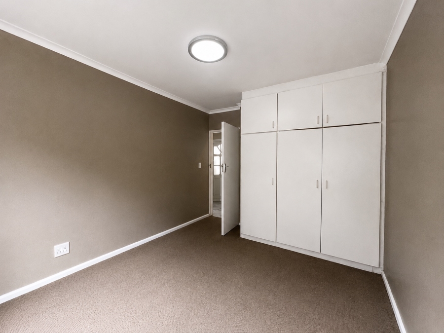 To Let 1 Bedroom Property for Rent in Table View Western Cape